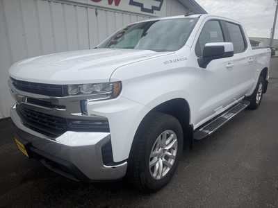 2021 Chevrolet 1500 Crew Cab, $28990.00. Photo 8