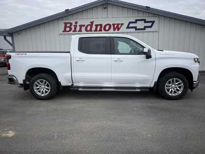 2021 Chevrolet 1500 Crew Cab, $28990.00. Photo 1