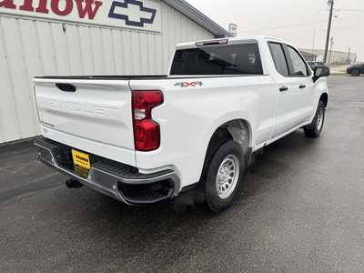 2024 Chevrolet 1500 Ext Cab, $33990.00. Photo 3