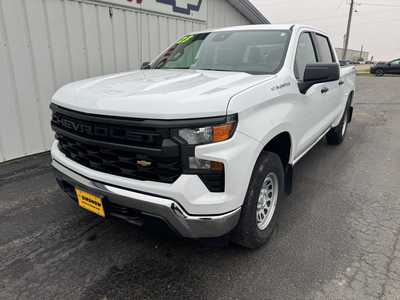 2023 Chevrolet 1500 Crew Cab, $32865.00. Photo 7