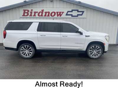 2021 GMC Yukon XL, $52990.00. Photo 1