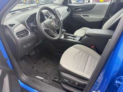 2024 Chevrolet Equinox, $24855.00. Photo 11