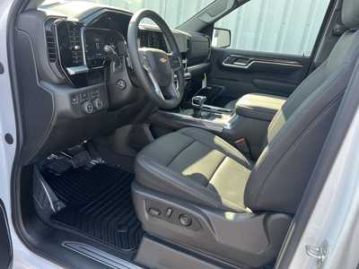 2026 Chevrolet 1500 Crew Cab, $58990.00. Photo 11