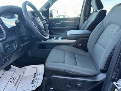 2024 RAM 1500 Crew Cab, $42985.00. Photo 9