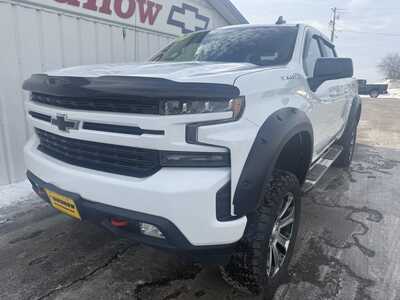 2020 Chevrolet 1500 Crew Cab, $34999.00. Photo 5