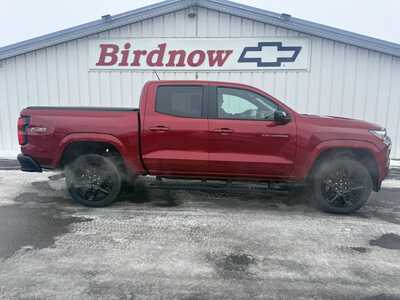2024 Chevrolet Colorado Crew Cab, $38825.00. Photo 1