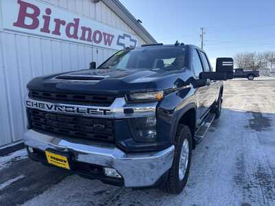 2020 Chevrolet 2500 Crew Cab, $39935.00. Photo 5