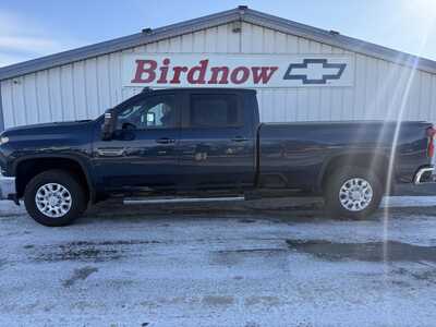 2020 Chevrolet 2500 Crew Cab, $39935.00. Photo 6