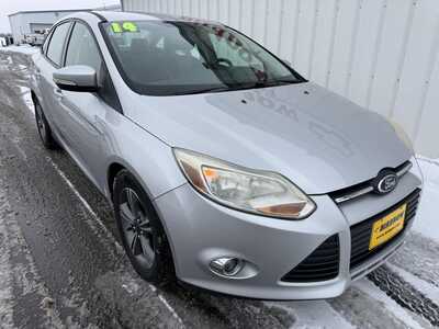 2014 Ford Focus, $8975.00. Photo 2