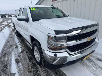 2016 Chevrolet 1500 Ext Cab, $12795.00. Photo 2