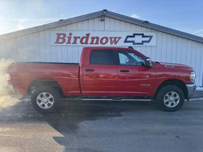 2024 RAM 2500 Crew Cab, $38899.00. Photo 1