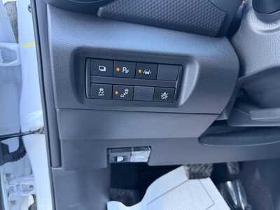 2025 Nissan Kicks, $17990.00. Photo 12