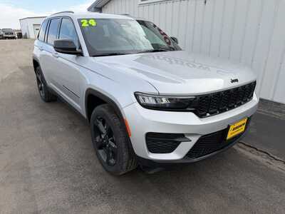 2024 Jeep Grand Cherokee, $32899.00. Photo 2