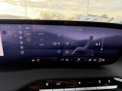 2025 Buick Enclave, $36950.00. Photo 12