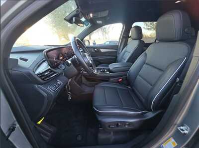 2025 Buick Enclave, $36990.00. Photo 4