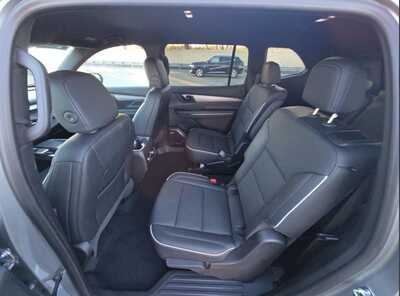 2025 Buick Enclave, $36990.00. Photo 5