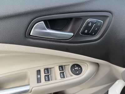 2014 Ford Escape, $8999.00. Photo 11