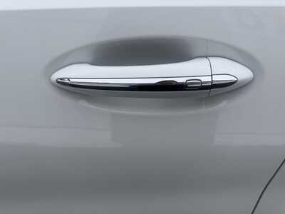 2025 Buick Envision, $28599.00. Photo 12