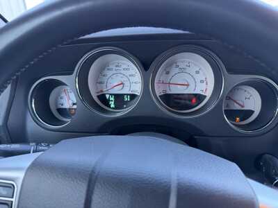 2014 Dodge Challenger, $16912.00. Photo 9