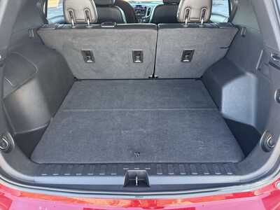 2019 Chevrolet Equinox, $17990.00. Photo 5