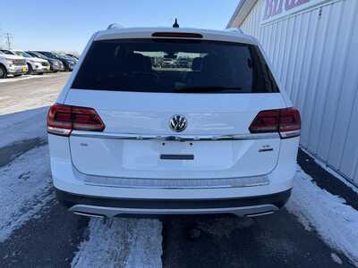 2019 Volkswagen Atlas, $16990.00. Photo 4