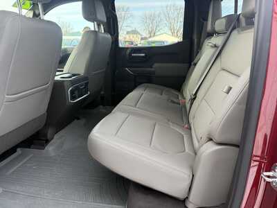 2021 Chevrolet 1500 Crew Cab, $31699.00. Photo 10