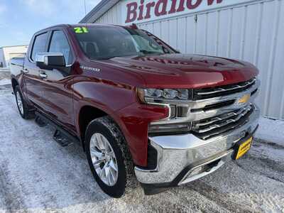 2021 Chevrolet 1500 Crew Cab, $31699.00. Photo 2