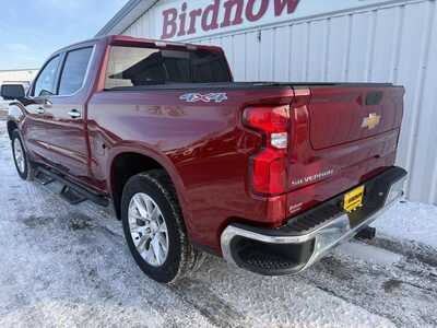 2021 Chevrolet 1500 Crew Cab, $31699.00. Photo 7