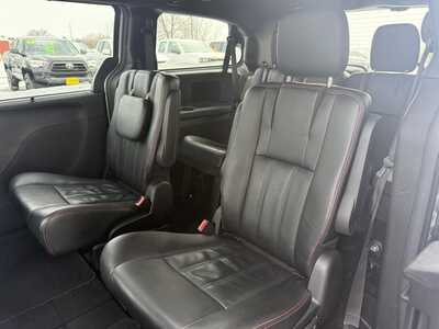 2019 Dodge Caravan, Grand, $8950.00. Photo 10