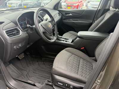 2024 Chevrolet Equinox, $25980.00. Photo 12