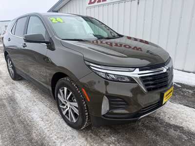 2024 Chevrolet Equinox, $25980.00. Photo 2