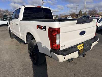 2019 Ford F250 Crew Cab, $37846.00. Photo 3