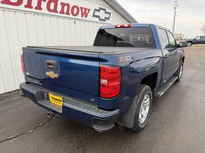 2017 Chevrolet 1500 Crew Cab, $18550.00. Photo 3