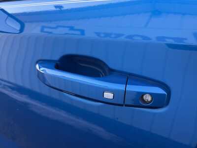 2022 Chevrolet 1500 Crew Cab, $33655.00. Photo 10