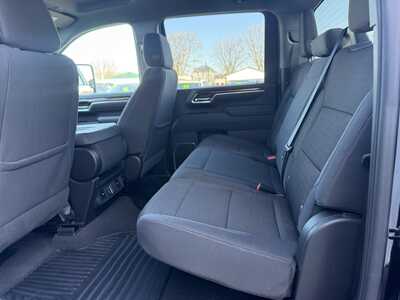 2025 GMC 2500 Crew Cab, $51899.00. Photo 10