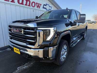 2025 GMC 2500 Crew Cab, $51899.00. Photo 5