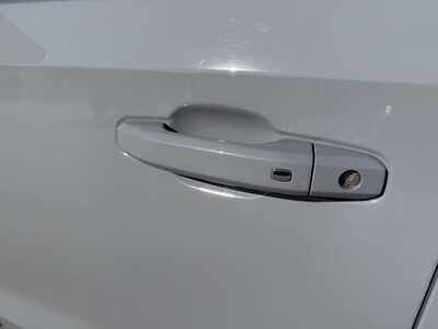 2024 GMC 1500 Crew Cab, $43599.00. Photo 10