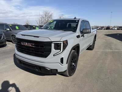 2024 GMC 1500 Crew Cab, $43599.00. Photo 2