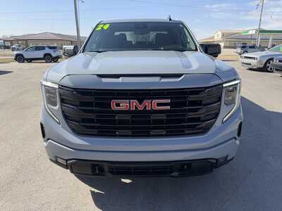 2024 GMC 1500 Crew Cab, $43599.00. Photo 6
