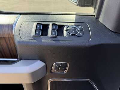 2019 Ford F150 Crew Cab, $19999.00. Photo 12