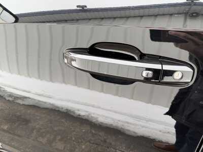 2025 GMC 1500 Crew Cab, $56950.00. Photo 10