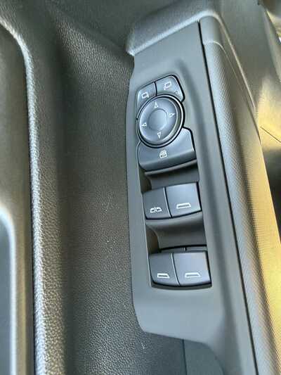 2025 Chevrolet 1500 Crew Cab, $41699.00. Photo 11