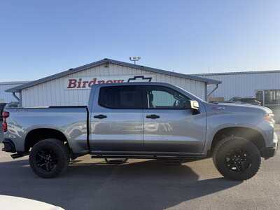 2025 Chevrolet 1500 Crew Cab, $41699.00. Photo 1