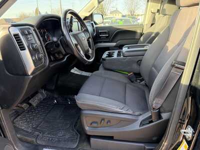 2017 Chevrolet SILVERADO 1500, $18855.00. Photo 9