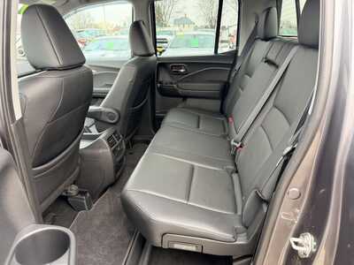 2019 Honda Ridgeline, $23699.00. Photo 12
