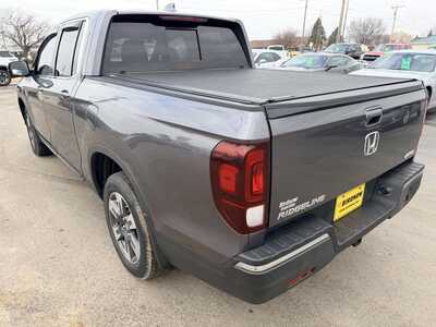 2019 Honda Ridgeline, $23699.00. Photo 2
