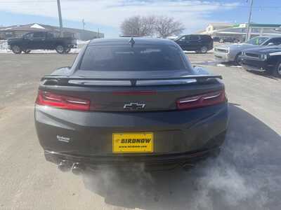 2018 Chevrolet Camaro, $22950.00. Photo 4