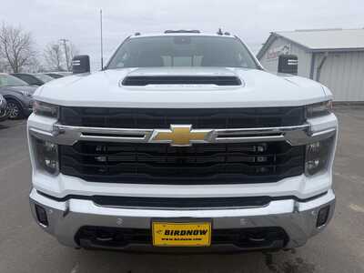 2026 Chevrolet 3500 Crew Cab, $73499.00. Photo 5