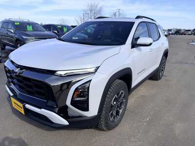 2026 Chevrolet Equinox, $39499.00. Photo 2