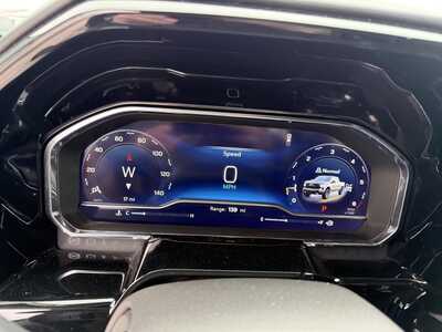 2025 Chevrolet Silverado 1500, $59999.00. Photo 11